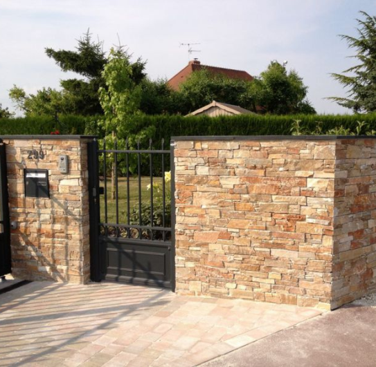 Arcadie Centre Paysagiste A Orleans Un Large Choix De Materiaux Et Styles